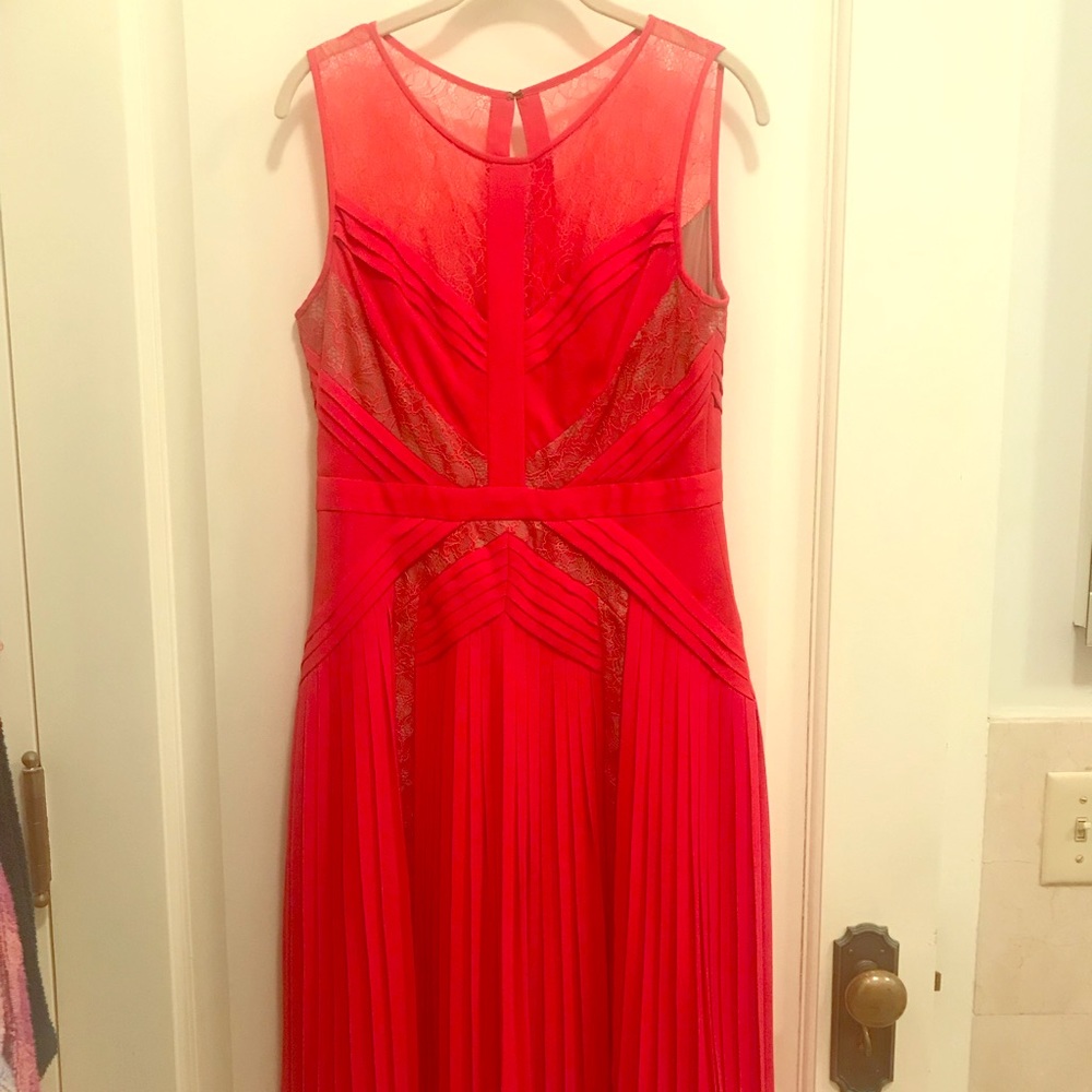 BCBGmaxazria Raya red pleated lace cocktail dress